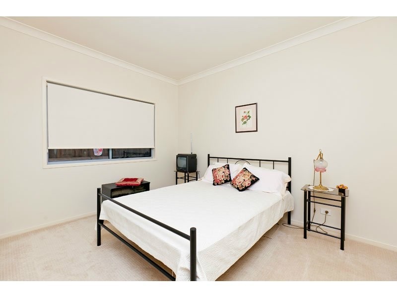 2 Lachlan Dve, Wakerley QLD 4154