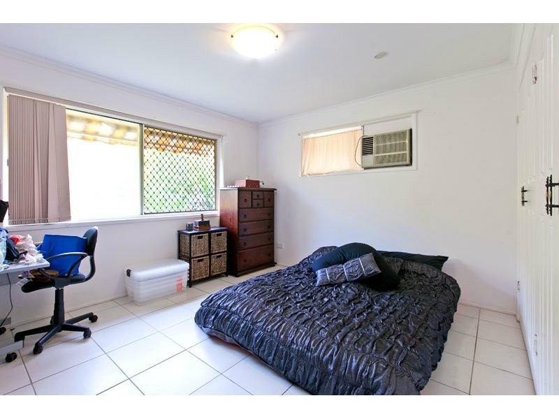 16 Randall Road, Birkdale QLD 4159