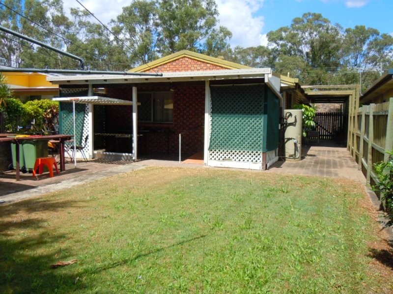 99 Railway Parade, Thorneside QLD 4158