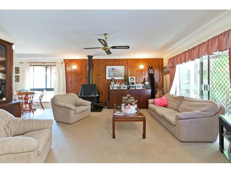 21 Bayford St, Birkdale QLD 4159