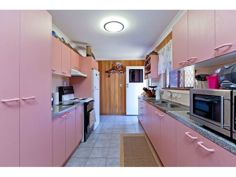 21 Bayford St, Birkdale QLD 4159