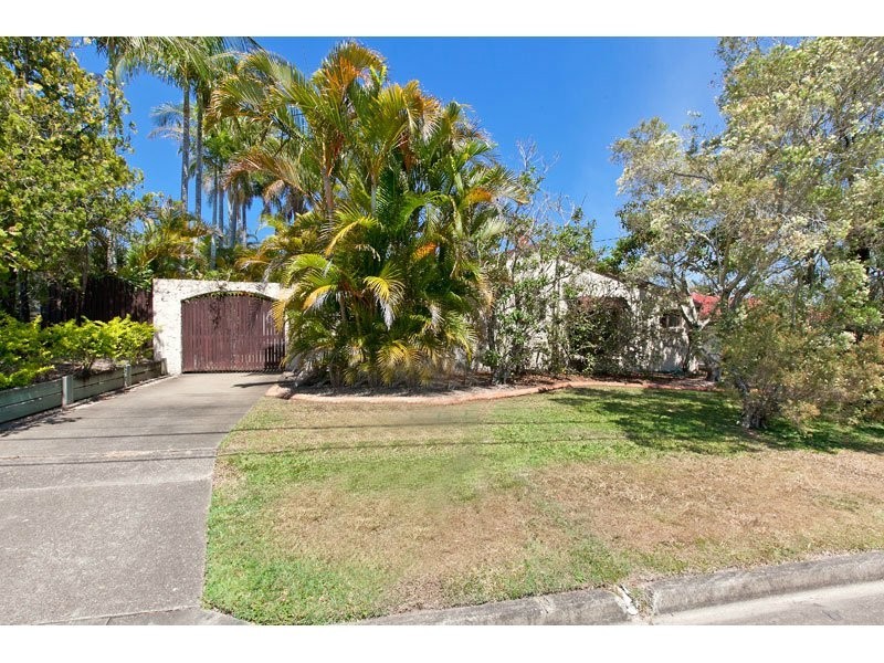 21 Bayford St, Birkdale QLD 4159