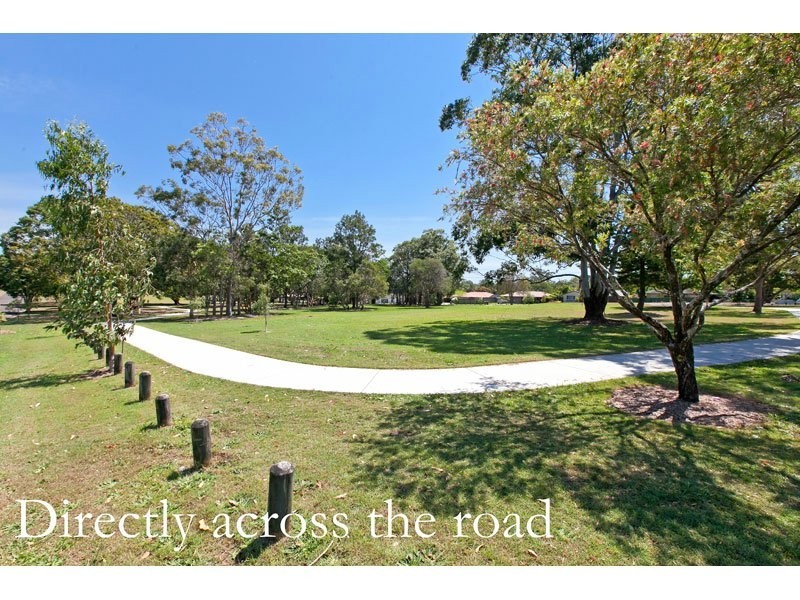 21 Bayford St, Birkdale QLD 4159