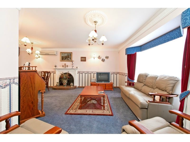 15 Drake Street, Wellington Point QLD 4160