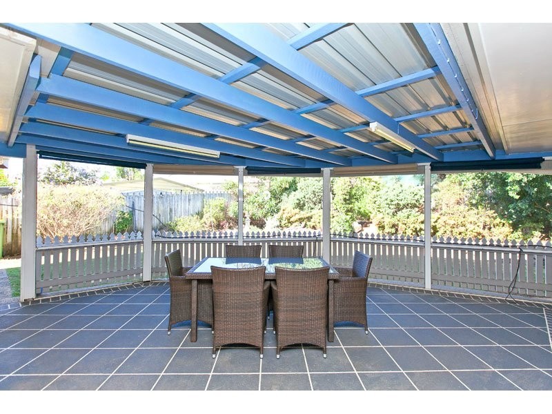 15 Drake Street, Wellington Point QLD 4160