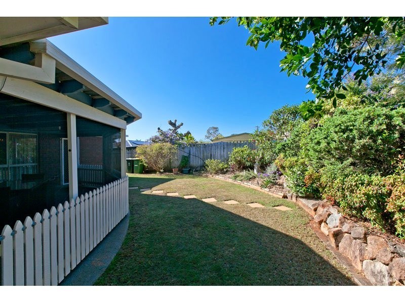 15 Drake Street, Wellington Point QLD 4160