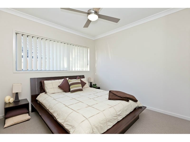 10 Sapium Road, Redland Bay QLD 4165