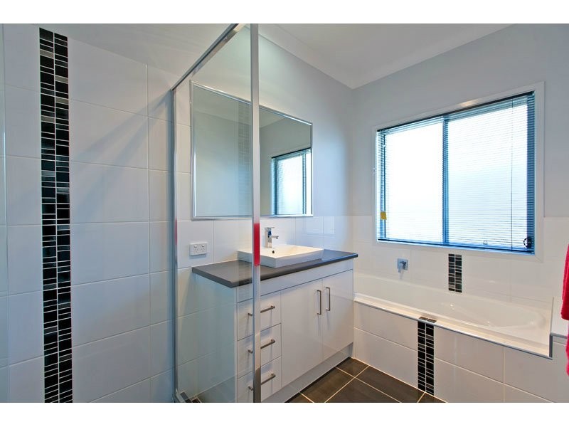 2 Elderberry Street, Thornlands QLD 4164