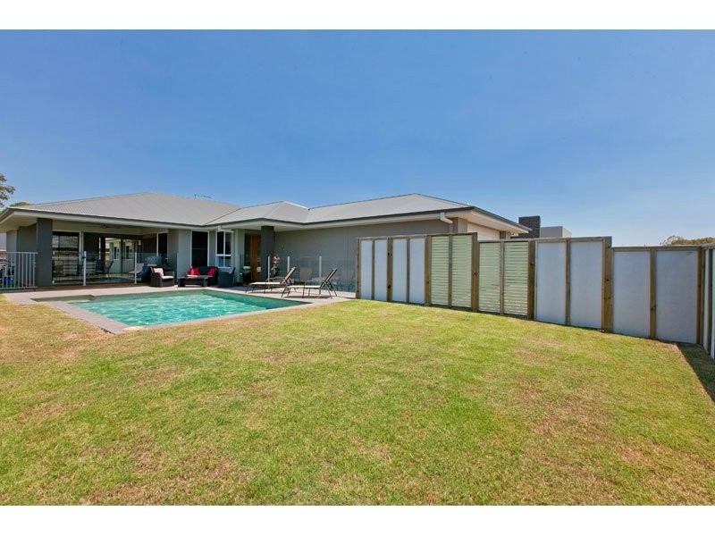 2 Elderberry Street, Thornlands QLD 4164