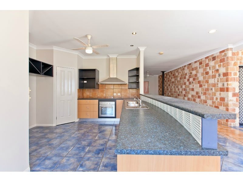 15 Trent Circuit, Alexandra Hills QLD 4161