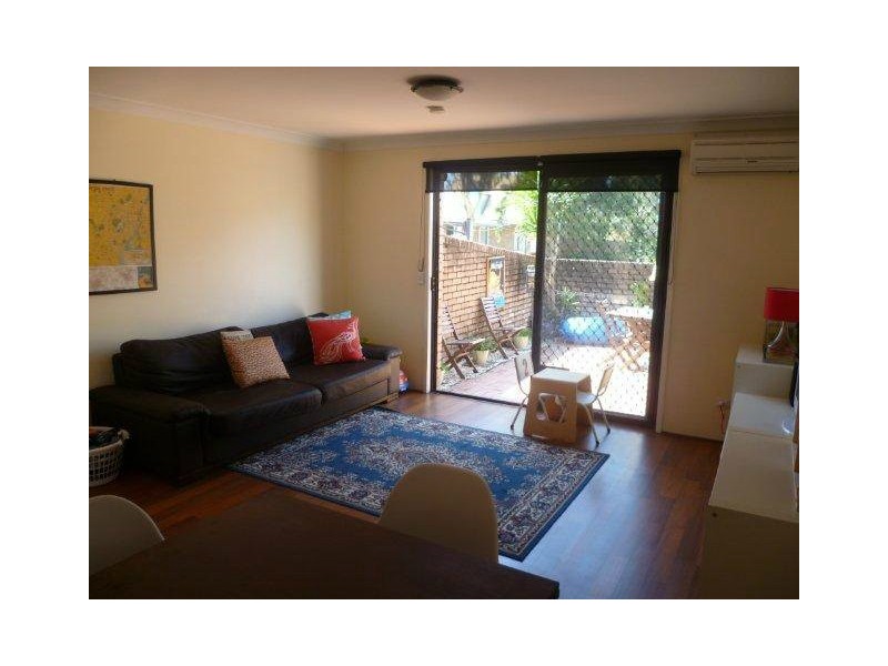 2/64-74 Ferry Road, Thorneside QLD 4158