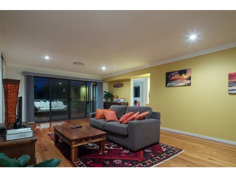 111 School Of Arts Road, Redland Bay QLD 4165