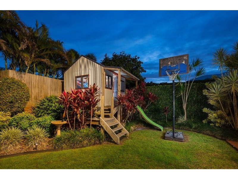 111 School Of Arts Road, Redland Bay QLD 4165