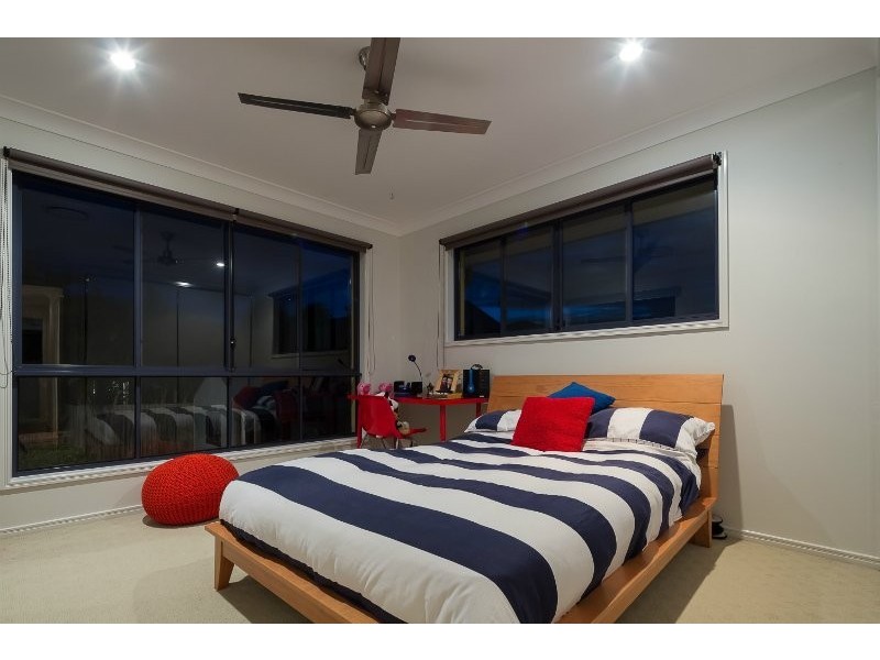 111 School Of Arts Road, Redland Bay QLD 4165