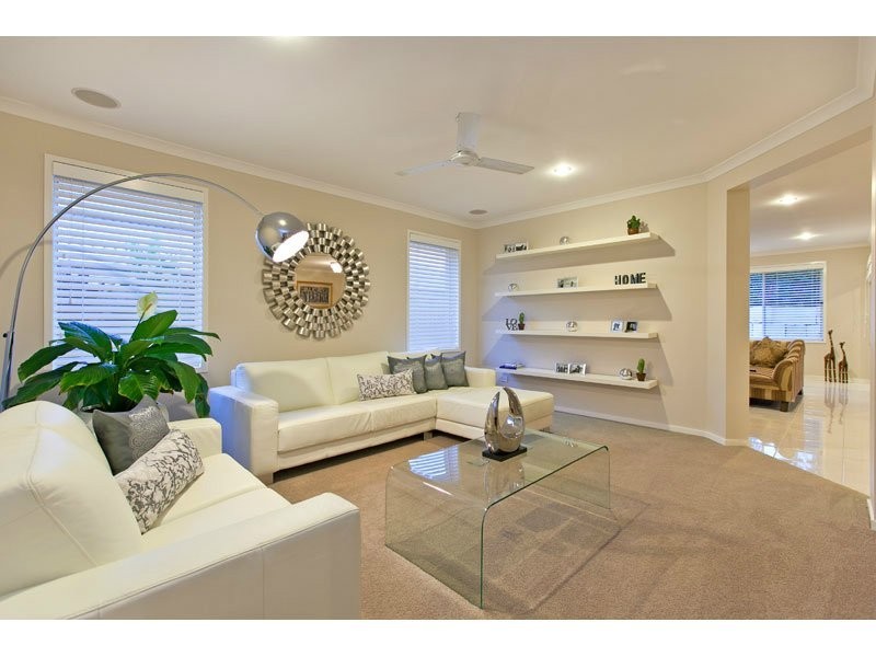 3 Pyrus Place, Redland Bay QLD 4165