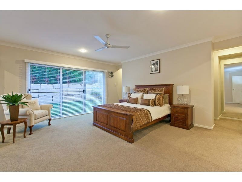 3 Pyrus Place, Redland Bay QLD 4165