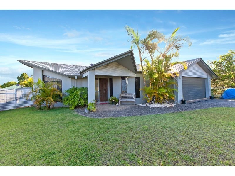43 Attenborough Circuit, Redland Bay QLD 4165