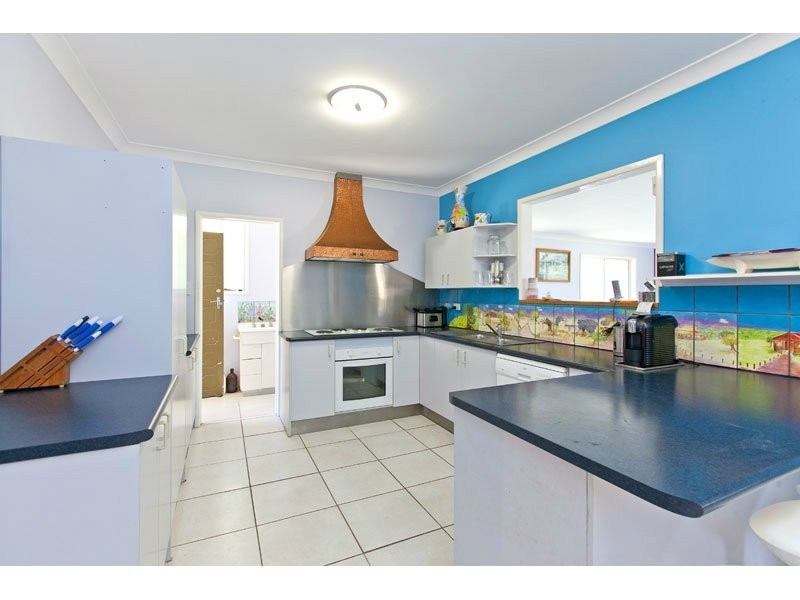 297 Redland Bay Road, Capalaba QLD 4157