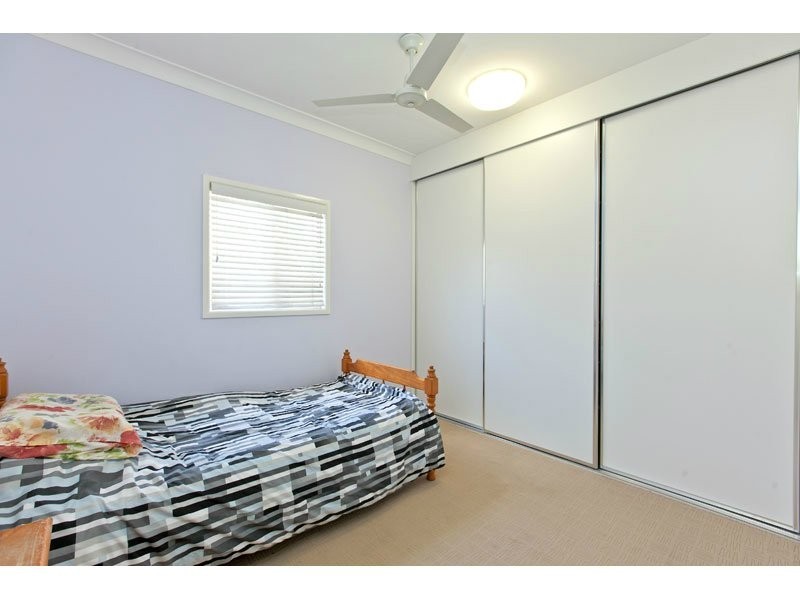 297 Redland Bay Road, Capalaba QLD 4157