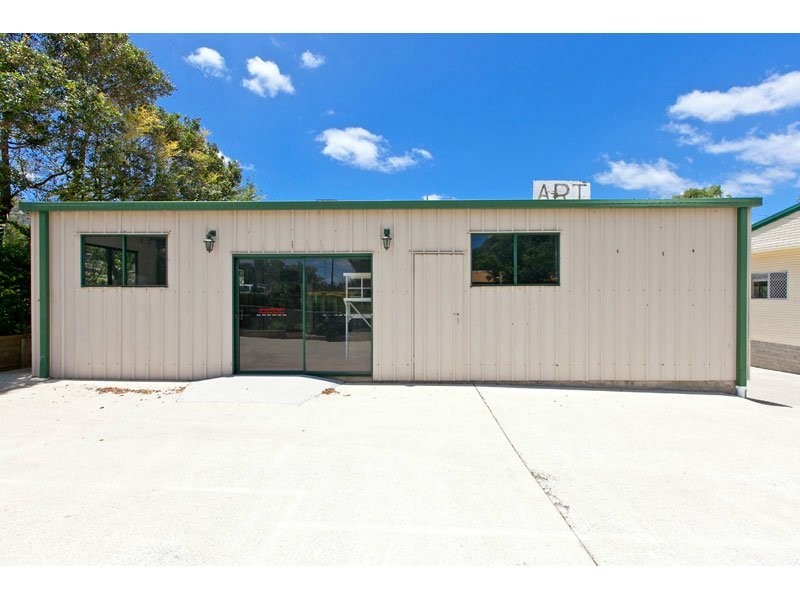 297 Redland Bay Road, Capalaba QLD 4157