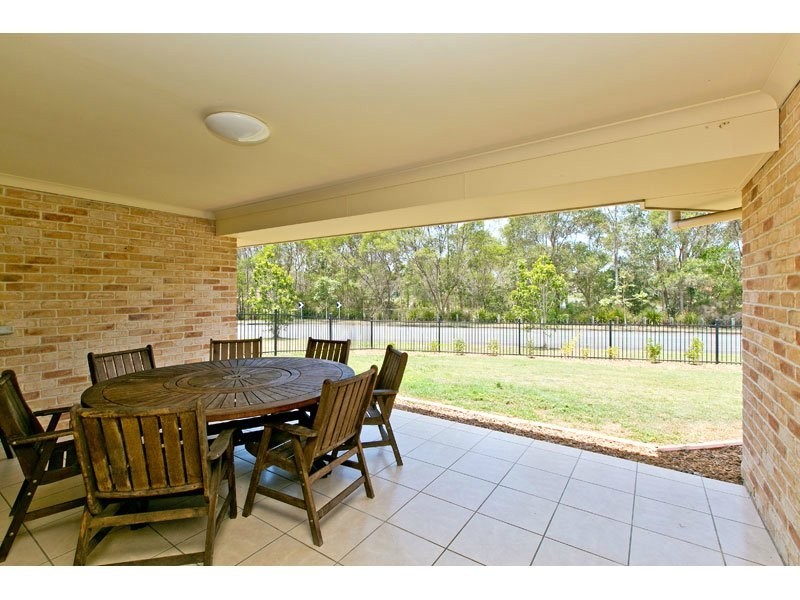 27 McConechy Dve, Victoria Point QLD 4165
