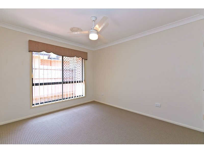 27 McConechy Dve, Victoria Point QLD 4165