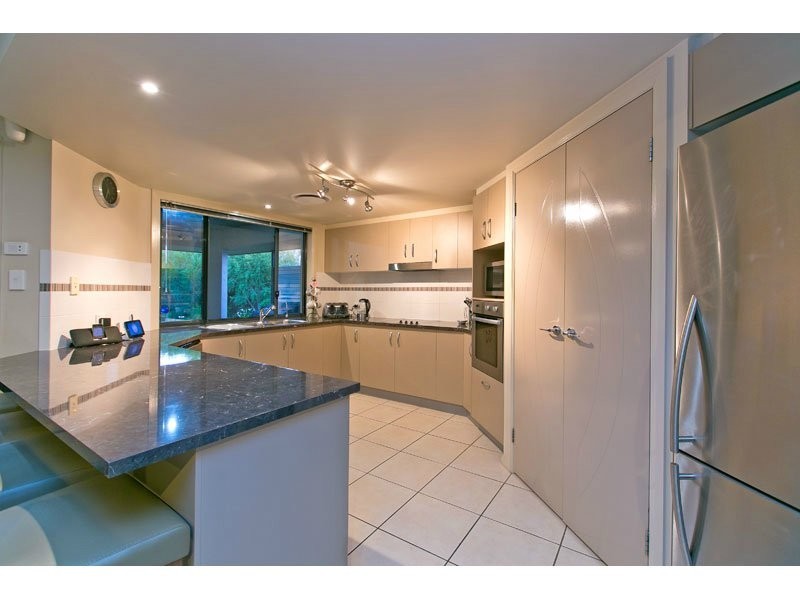 25 Cole St, Redland Bay QLD 4165