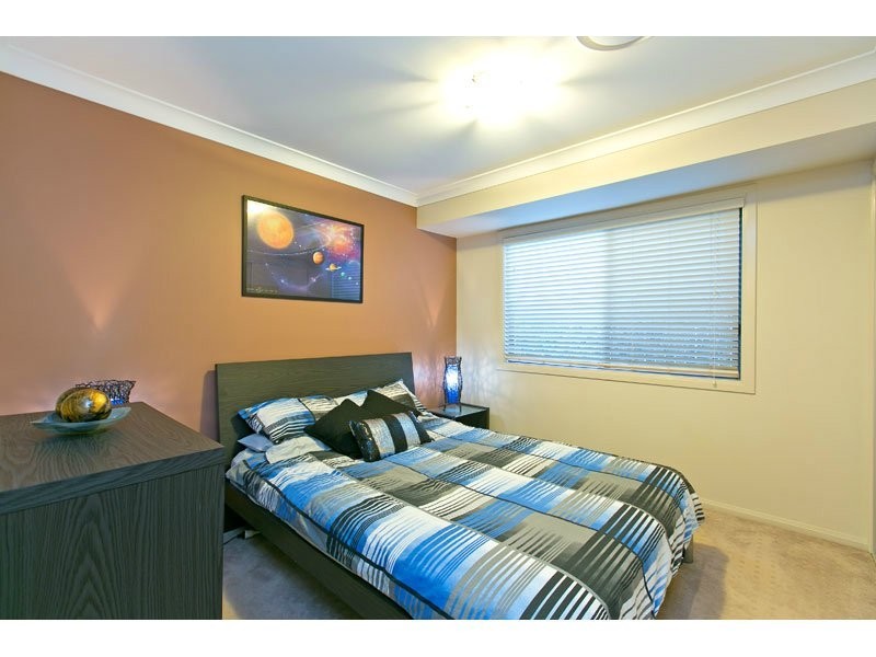 25 Cole St, Redland Bay QLD 4165