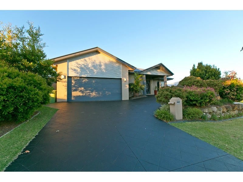 25 Cole St, Redland Bay QLD 4165