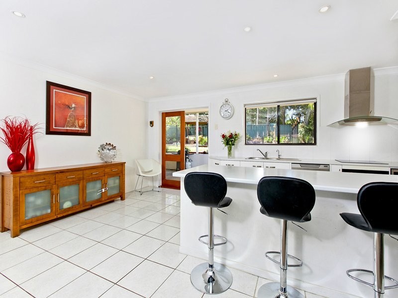 12 Abbotsleigh St, Thornlands QLD 4164