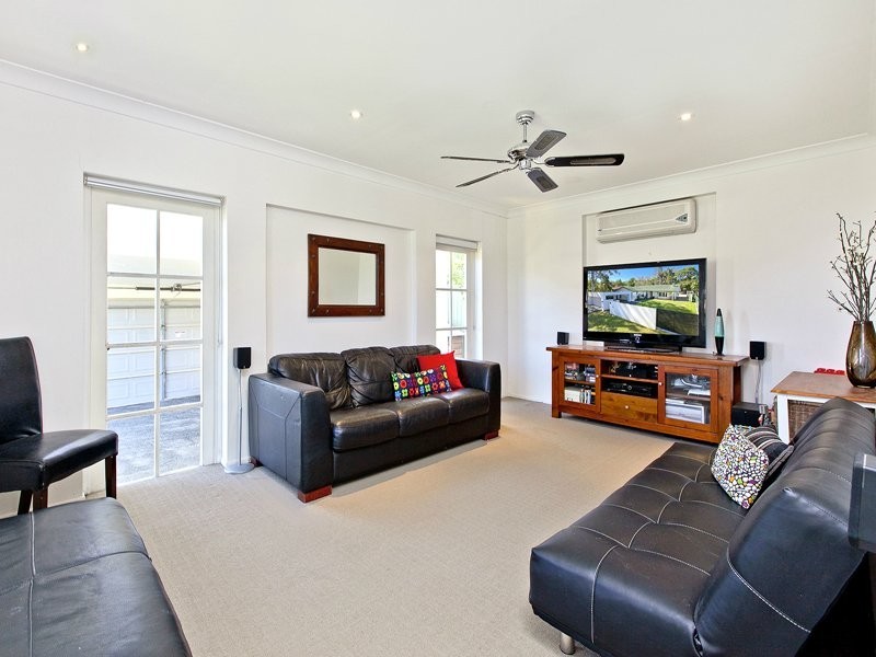 12 Abbotsleigh St, Thornlands QLD 4164