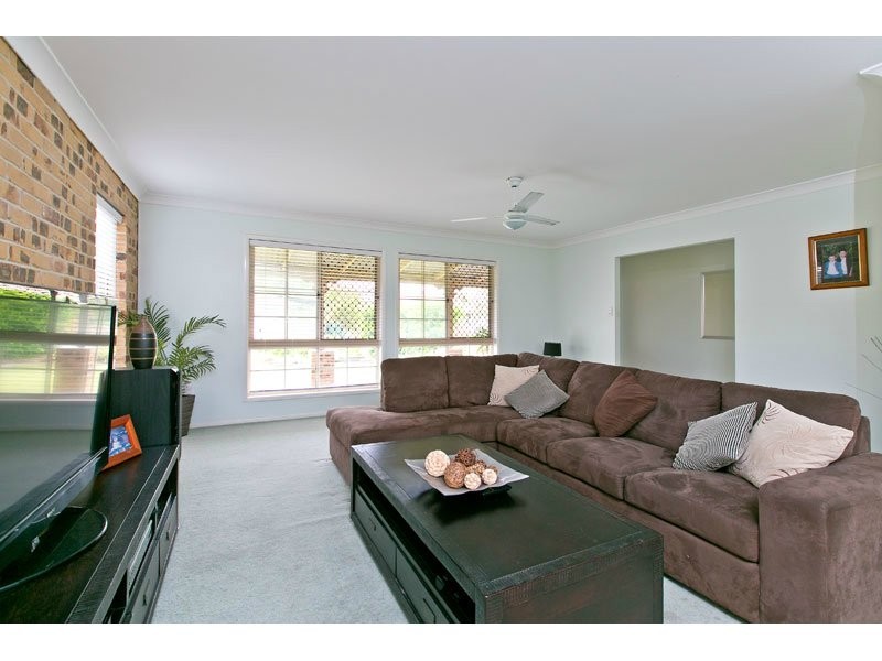 44 Seagull St, Victoria Point QLD 4165