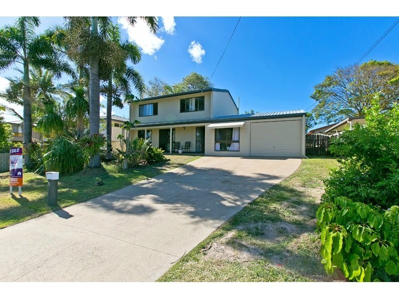 17 Lake View Drive, Thornlands QLD 4164