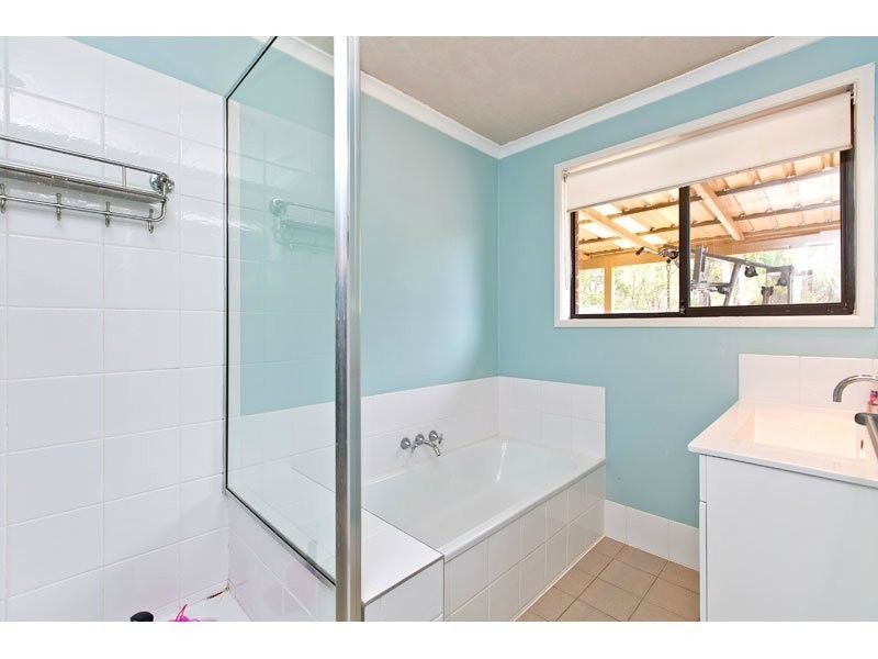 16 Workington St, Alexandra Hills QLD 4161
