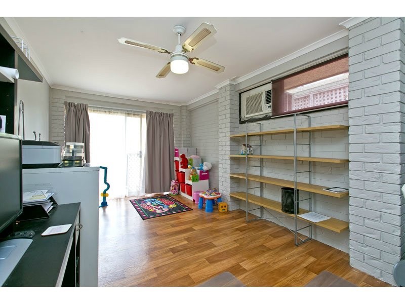 16 Workington St, Alexandra Hills QLD 4161