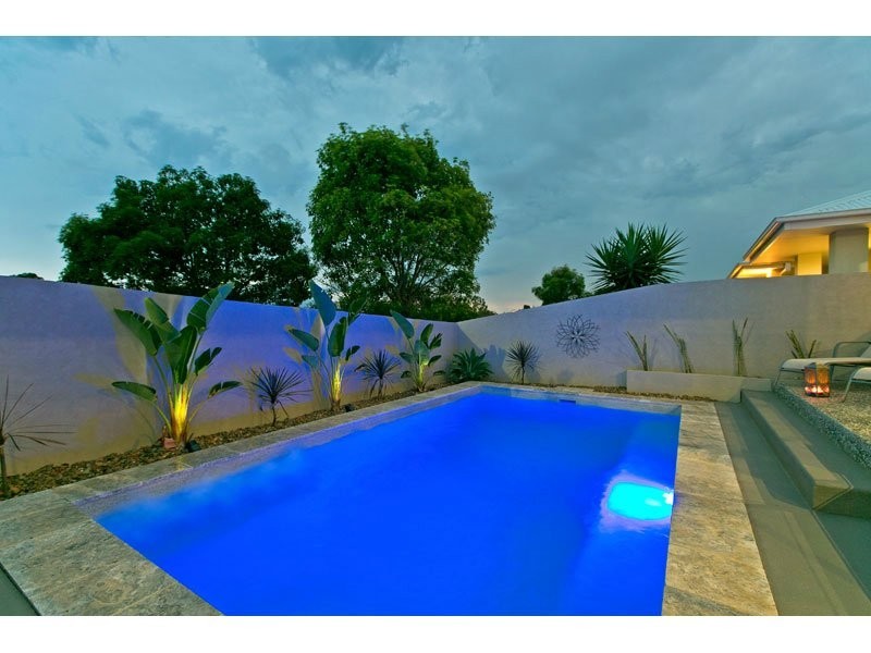 10 Cole Street, Redland Bay QLD 4165