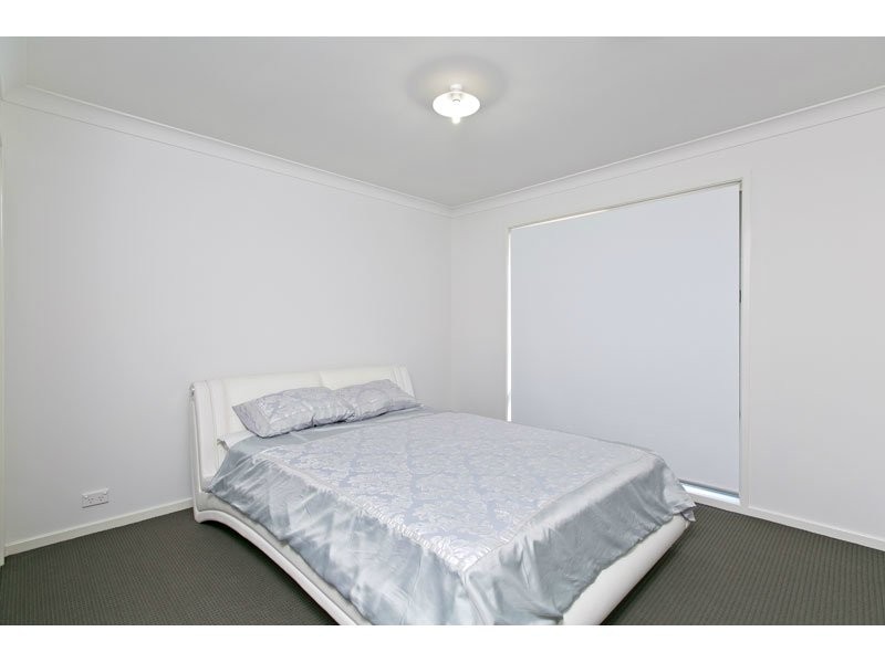 26 Unwin Road, Redland Bay QLD 4165