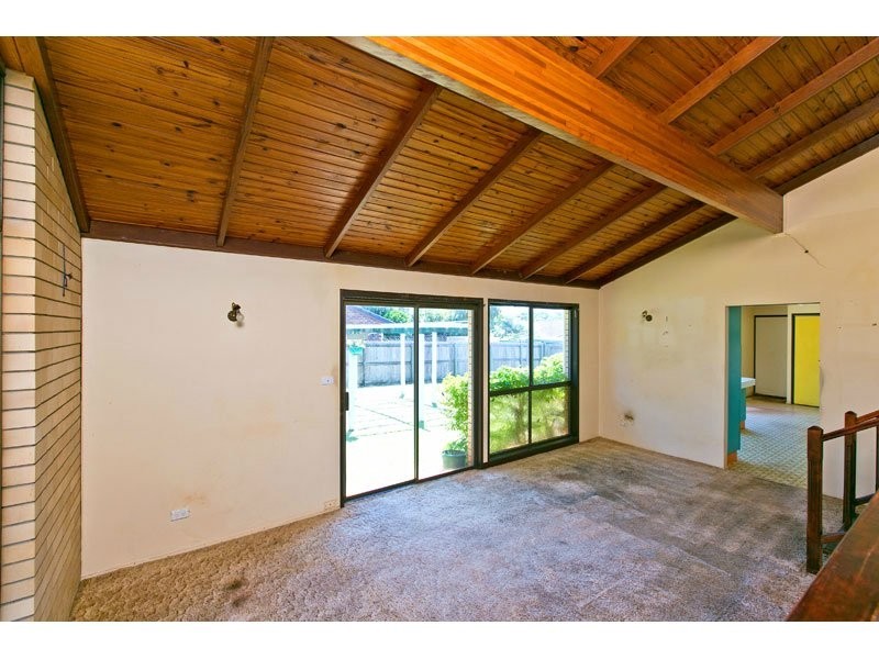 8 Angela Cres, Cleveland QLD 4163