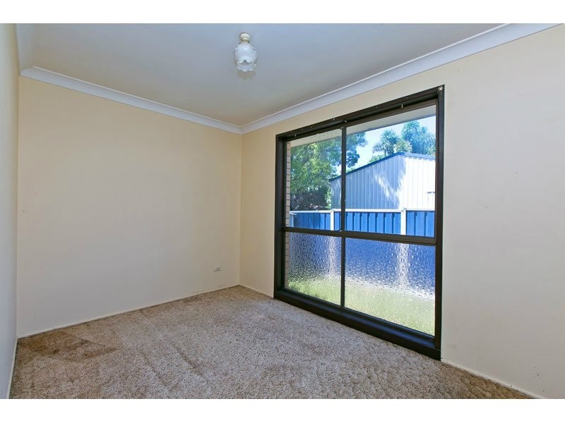 8 Angela Cres, Cleveland QLD 4163