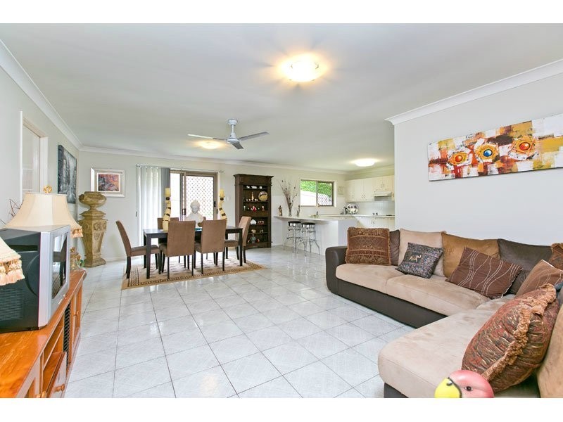 6 Billings Place, Capalaba QLD 4157