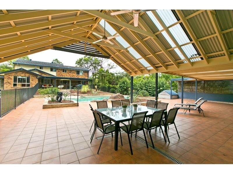 12 Honeyeater Court, Thornlands QLD 4164