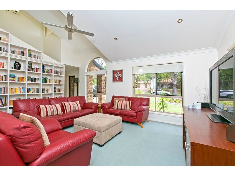 12 Honeyeater Court, Thornlands QLD 4164