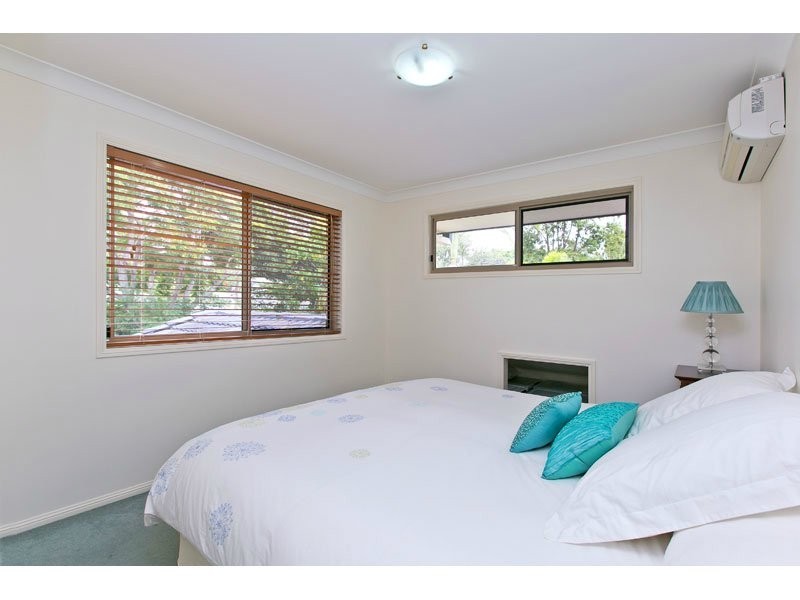 12 Honeyeater Court, Thornlands QLD 4164