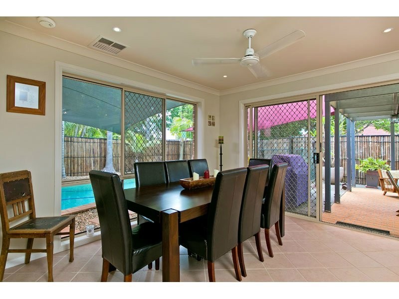 5 Caledonian Cres, Alexandra Hills QLD 4161