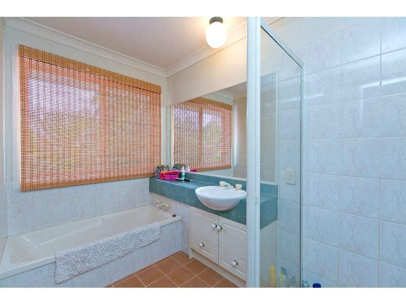 5 Caledonian Cres, Alexandra Hills QLD 4161