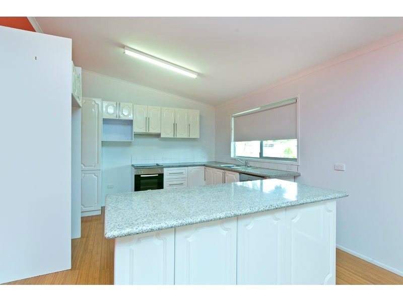 22 Bay Street, Redland Bay QLD 4165