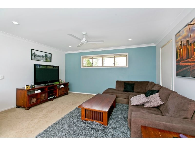 5 Araluen Cl, Mount Cotton QLD 4165