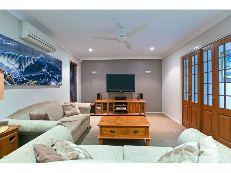 1 Hanlin Place, Victoria Point QLD 4165