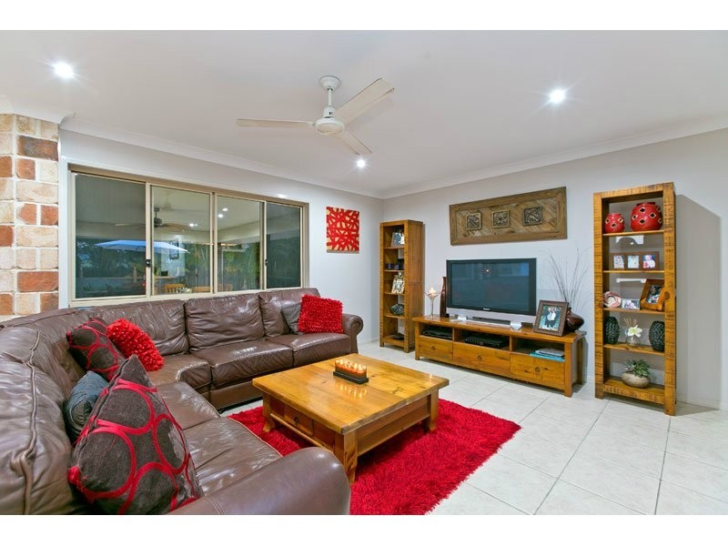 1 Hanlin Place, Victoria Point QLD 4165