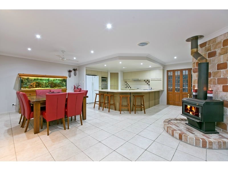 1 Hanlin Place, Victoria Point QLD 4165